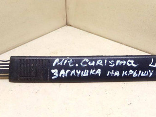 пластик Mitsubishi Carisma 1 поколение [рестайлинг] 2002