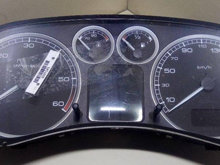 щиток приборов (приборная панель) Peugeot 307 1 поколение 2005, 1.6 л., HDi, 9HZ (DV6TED4), дизель, 5МКПП, серебристый, универсал, передний привод, NS5015749-4