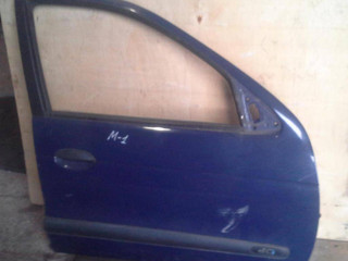 дверь передняя правая Renault Megane 1 поколение [рестайлинг] 2002, 1.9 л., дизель, МКПП, синий, универсал, передний привод, 7751473047