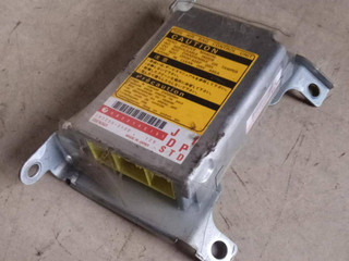 блок AirBag Subaru Legacy 2 поколение 1998, 2.0 л., i, EJ20, бензин, МКПП, серебристый, универсал, полный привод, DENSO, 152300-2130