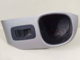 кнопка стеклоподъемника двери задней Honda Pilot 1 поколение 2004, 3.5 л., i, J35A4, бензин, АКПП, бежевый, внедорожник 5 дв., полный привод, 83711-S9V-A00ZA