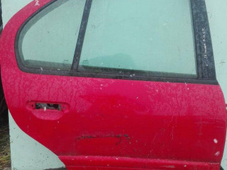 ручка внутренняя задняя правая Nissan Primera P10 1995, красный, хетчбэк 5 дв.