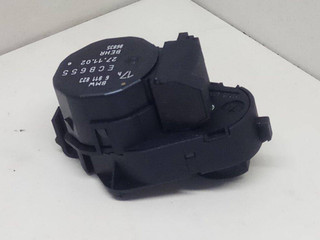 моторчик заслонки печки BMW 7 серия E65/E66/E67 E65 2003, 4.4 л., i, M62 B44 (448S1), бензин, АКПП, черный, седан, задний привод, 6911823