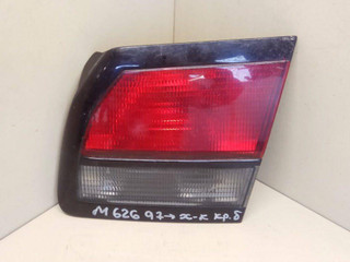 фонарь крышки багажника правый Mazda 626 GE [рестайлинг] 1997, хетчбэк 5 дв.