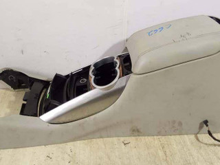 подлокотник Mercedes-Benz R-Класс W251 V251.165 2006, 3.5 л., i, M 272.967, бензин, АКПП, бордовый, минивэн, полный привод, A2516801255