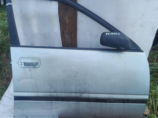 стеклоподъемник электрический передний правый Nissan Primera P10 1994, серый, универсал