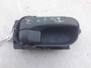 ручка внутренняя передняя правая Nissan Primera P11 2000, 806702F002