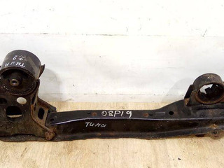 балка под радиатор Nissan Almera Tino V10 2003, 2.2 л., D, дизель