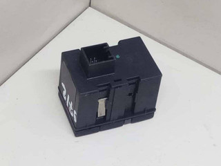 кнопка (выключатель) Audi A6 4F/C6 2006, 3.2 л., i, BKH, бензин, АКПП, тёмно-синий, седан, передний привод, 4F0927123A