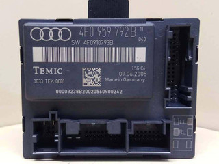 блок комфорта Audi A6 4F/C6 2005, 3.2 л., i, BKH, бензин, АКПП, серебристый, седан, передний привод, 4F0959792B