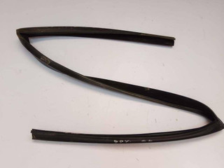 Уплотнитель стекла BMW 5 серия E60/E61 2004, 2.5 л., i, M54 B25 (256S5), бензин, АКПП, серый, седан, задний привод