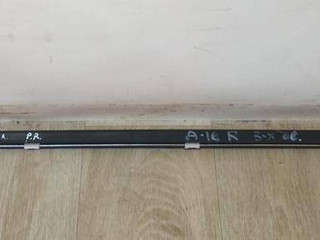 Уплотнитель стекла Nissan Almera N16 2002