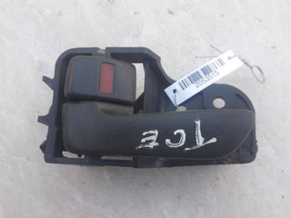 ручка внутренняя передняя левая Toyota Carina E 1 поколение T190 1996