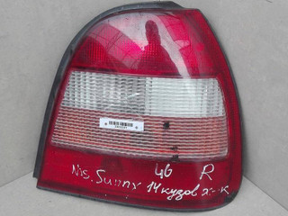 фонарь задний правый Nissan Sunny Y10 1995, хетчбэк 5 дв.