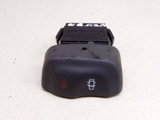 Кнопка блокировки двери Renault Modus 1 поколение 2005, 1.5 л., K9K 752, дизель, 5МКПП, минивэн, передний привод