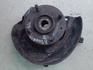 ступица передняя левая Hyundai Sonata Y3 1995, 5175033001