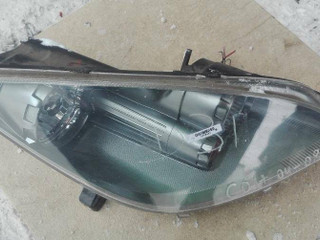 фара правая Mitsubishi Colt 6 поколение (Z20/Z30) 2006
