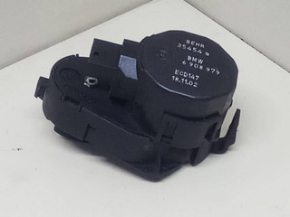 моторчик заслонки печки BMW 7 серия E65/E66/E67 E65 2003, 4.4 л., i, M62 B44 (448S1), бензин, АКПП, черный, седан, задний привод, 6908979