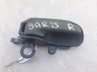 ручка внутренняя передняя правая Toyota Yaris 1 поколение XP10 [рестайлинг] 2004