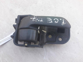 ручка внутренняя передняя правая Toyota Carina E 1 поколение T190 1996