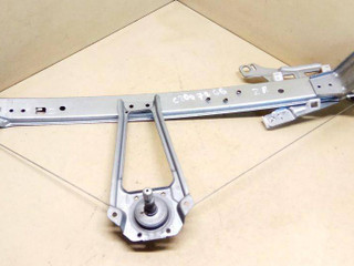 стеклоподъемник задний правый Mercedes-Benz A-Класс W168 V168.109 2001, 1.7 л., CDi, OM 668.942, дизель, 5МКПП, красный, хетчбэк 5 дв., передний привод, A1687301046