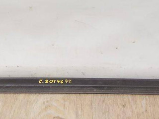 Уплотнитель стекла Nissan Almera N16 2001, 1.8 л., i, QG18DE, бензин, МКПП, серебристый, хетчбэк 5 дв., передний привод, 828214M500