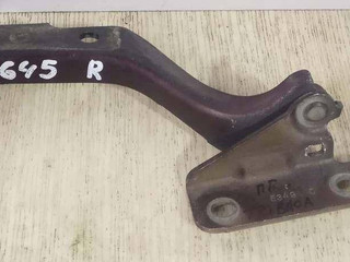 петля капота правая Subaru Tribeca 1 поколение 2006, 3.0 л., i, EZ30, бензин, АКПП, коричневый, внедорожник 5 дв., полный привод, 57260XA00A9P