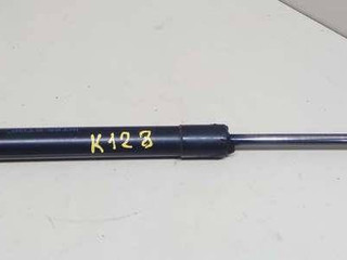 амортизатор крышки багажника (3-5 двери) Audi A4 B6 2003, 1.9 л., AVF, дизель, МКПП, универсал, 8E9827552E
