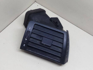 дефлектор обдува салона BMW 3 серия E46 2001, 2.0 л., дизель, МКПП, седан, 64228361898