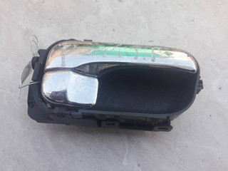 ручка внутренняя передняя правая Nissan Primera P11 2000, 806702F002