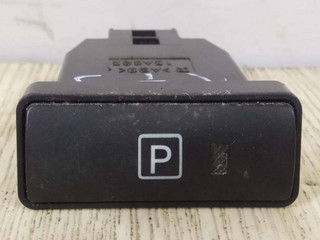 кнопка ручного тормоза (ручника) Toyota Prius 2 поколение 2005, 1.5 л., бензин, АКПП, черный, хетчбэк 5 дв., передний привод, 15A685