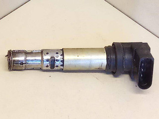 катушка зажигания Volkswagen Bora 1 поколение 2001, 1.6 л., i, AZD, бензин, 5МКПП, серебристый, универсал, передний привод, 036905100A
