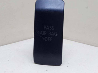 кнопка Airbag BMW 5 серия E60/E61 2004, 2.5 л., i, M54 B25 (256S5), бензин, АКПП, серый, седан, задний привод, 6920828