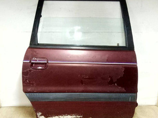 дверь задняя правая Mitsubishi Space Wagon 2 поколение (Typ N30/N40) 1994, бордовый