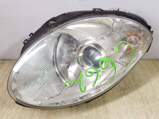 фара правая Mercedes-Benz R-Класс W251 V251.165 2006, 3.5 л., i, M 272.967, бензин, АКПП, бордовый, минивэн, полный привод, 2518200461, HELLA