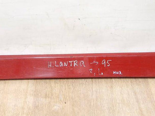 молдинг двери задней левой Hyundai Lantra 1 поколение [рестайлинг] 1995, 87783-28500