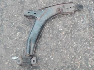 рычаг передний правый Daewoo Nexia 1 поколение 1998