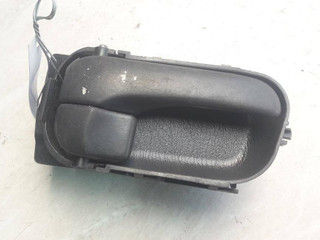 ручка внутренняя передняя правая Subaru Legacy 3 поколение 2000, 61051AE000DG