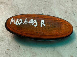 повторитель поворота на крыле Mazda 626 GF [рестайлинг] 1999