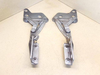 петля капота Citroen Xantia 1 поколение 1995, 1.9 л., TD, DHY (XUD9TE/Y), дизель, МКПП, серебристый, универсал, передний привод, 791255, 791331