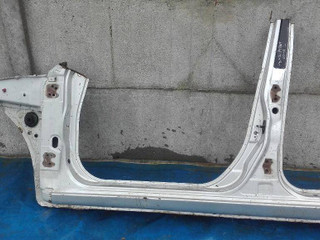 порог левый Hyundai Accent 2 поколение (LC) [рестайлинг] 2003
