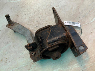 подушка крепления КПП Toyota Corolla 8 поколение (E110) [рестайлинг] 2000, 1.4 л., i, бензин