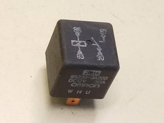 реле (прочие) Hyundai Matrix 1 поколение 2003, 95230-3A200
