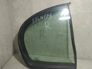 форточка задняя правая Nissan Almera N16 2001, хетчбэк 5 дв., 82262BM701