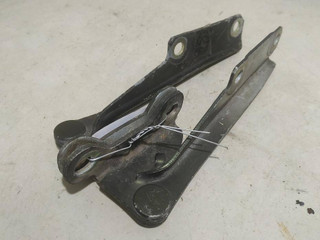 петля капота Mitsubishi Carisma 1 поколение 1998, 1.8 л., i, бензин