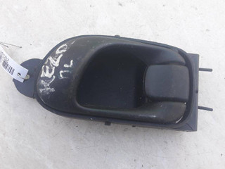 ручка внутренняя передняя левая Daewoo Tacuma 1 поколение 2001