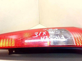 фонарь задний правый Ford Fiesta 5 поколение 2003, хетчбэк 5 дв.