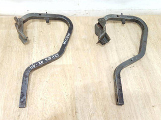 петля крышки багажника Mazda 626 GE 1994, седан
