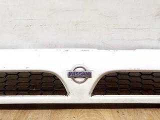 решетка радиатора Nissan Sunny Y10 1995, белый, универсал, NALICHNYI, BEZNALICHNYI, RASCHET