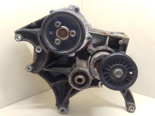 насос антифриза дополнительный Audi A6 4A/C4 1997, 1.9 л., TDi, дизель